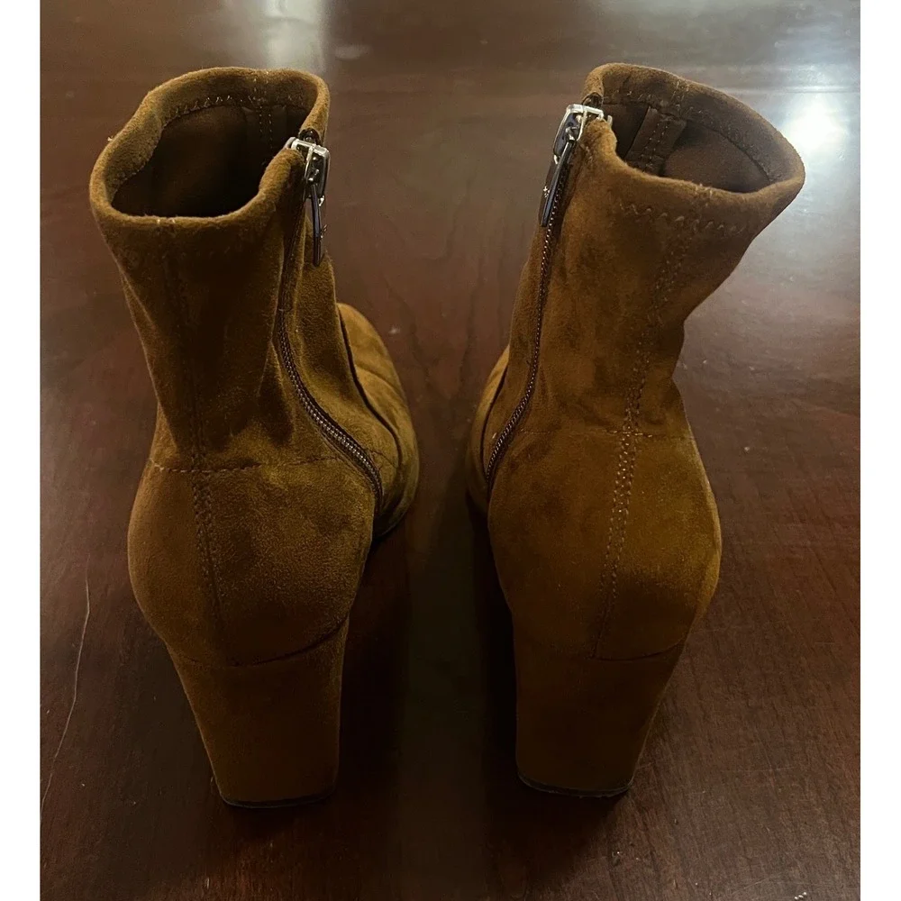 Marc Fisher Leave Brown Faux Suede Pointed Toe Block Heel Ankle Boots Size 7.5M